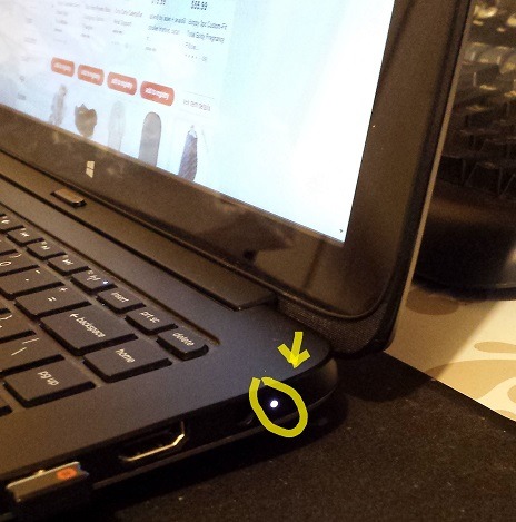 laptop charger light blinking