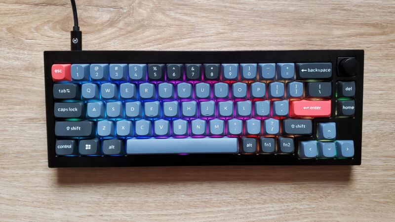 KEYCHRON Q2 keyboard